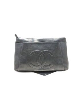Chanel Caviar Leather Jumbo CC Logo Shoulder Bag